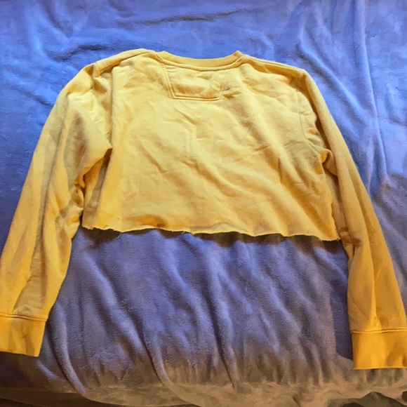 Yellow Calvin Klein cropped long sleeve - Picture 2 of 2